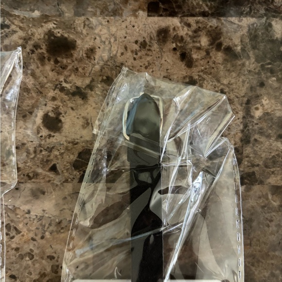 Luggage Tags Lot of 2 Metal Buckle Closure Tito’s Taster Holiday Promo New - Picture 4 of 6